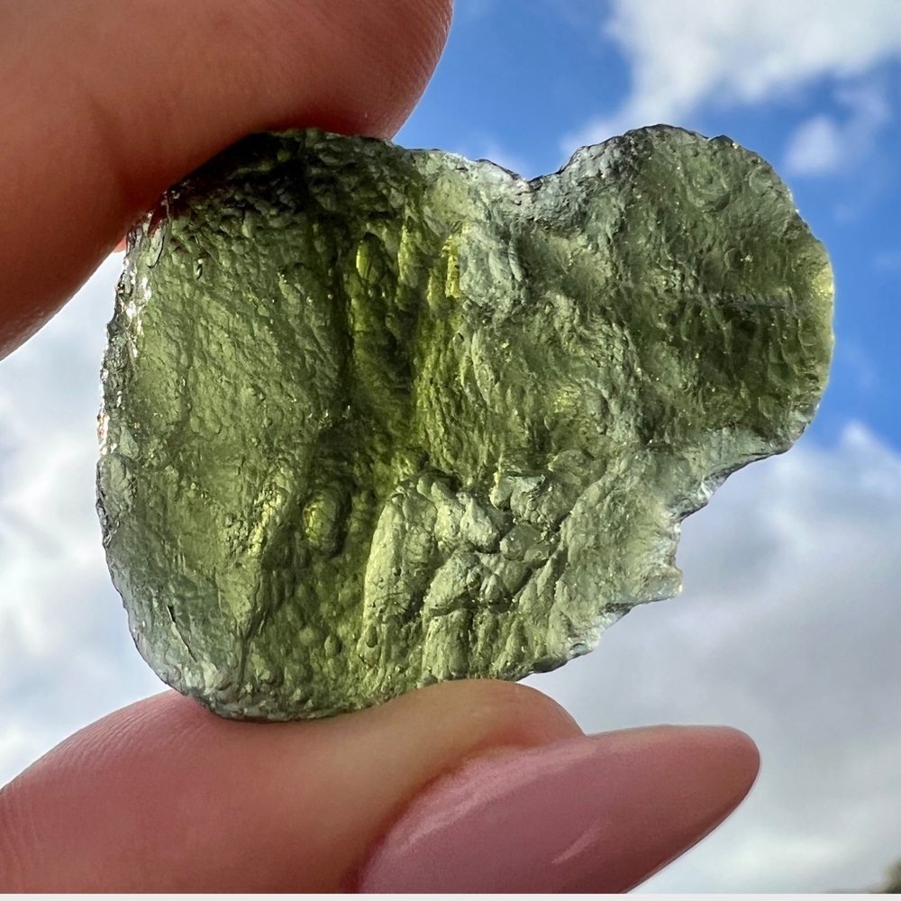 💚 Authentic Moldavite 7.51g Raw Czech Moldavite 💚